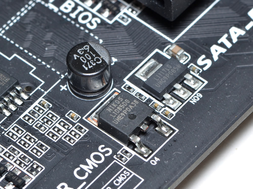 ハイエンドのハートをもつ中堅ゲーミングマザー、GIGABYTE「GA-Z97X-Gaming 5」 - エルミタージュ秋葉原