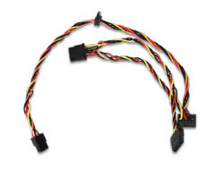 SATA��4�s���y���t�F�����R���r�l�[�V�����P�[�u��