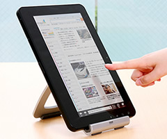 iPad�E�^�u���b�g�X�^���h