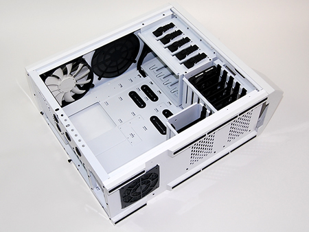 エルミタージュ秋葉原 エルミタ的 一点突破 Pcケース編 Vol 3 Nzxt Phantom 検証