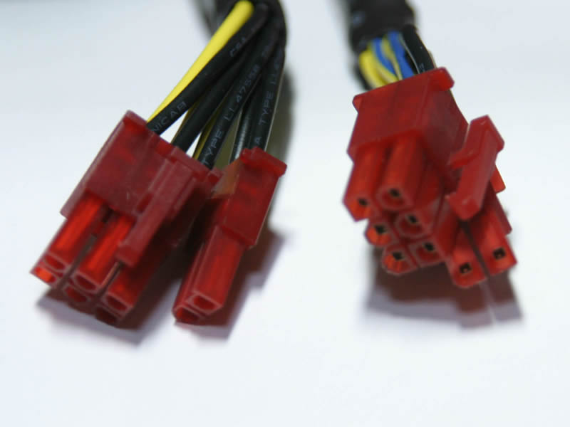 PCIe�R�l�N�^