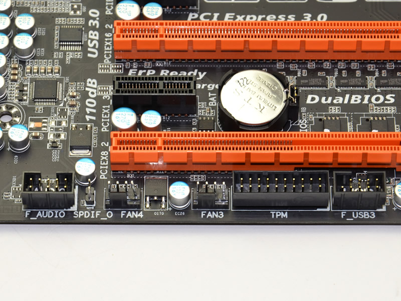 GA-X79-UD7