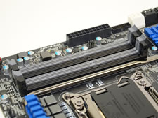 GA-X79-UD5