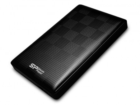 厚さ14mm、重量147gのUSB3.0対応ポータブルHDD、Silicon Power「Diamond D3」シリーズ