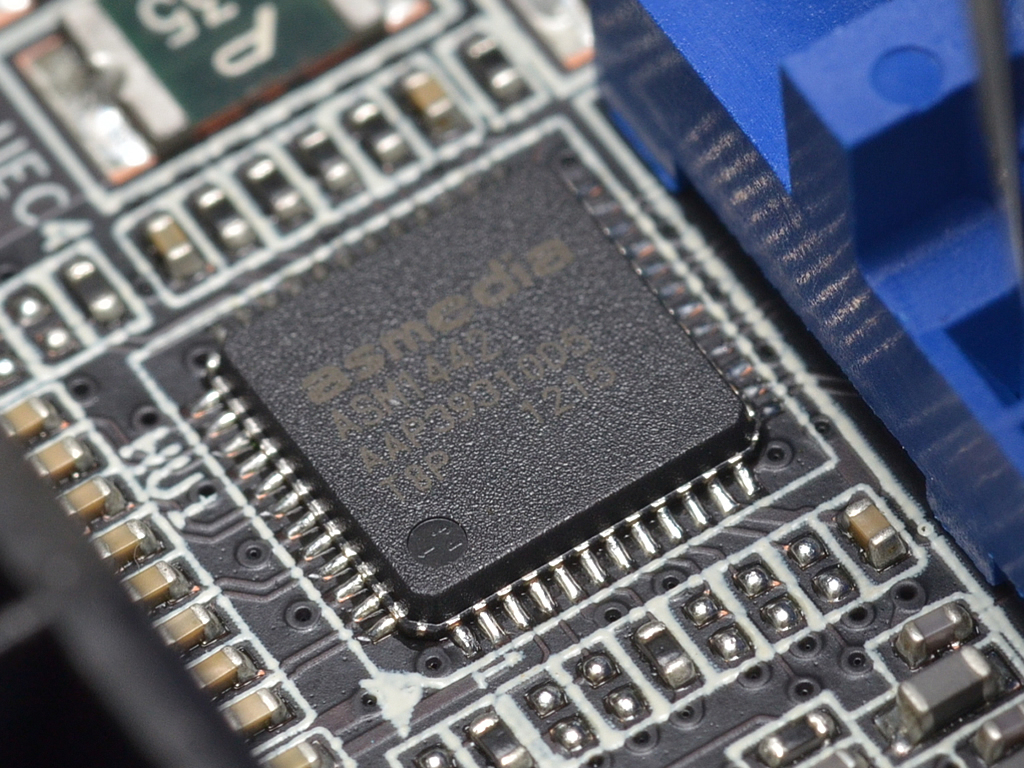 HDMIやDVI用出力チップAsmedia「ASM1442」