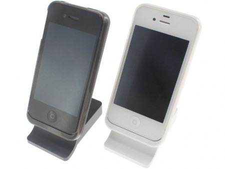 上海問屋、データ同期も可能なiPhone4/4S向けワイヤレス充電スタンド発売