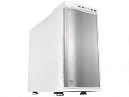 フロントドア採用の静音志向ミドルタワーPCケース、Thermaltake「New Soprano」シリーズ