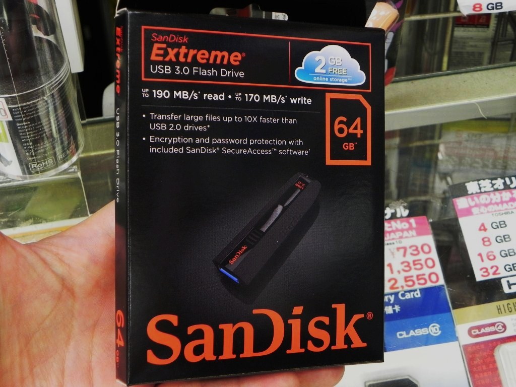 SanDisk「SDCZ80-064G-X46」