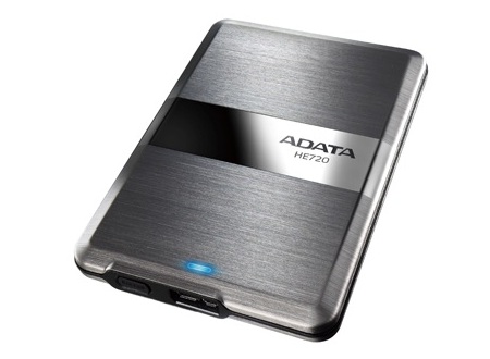 ADATA、厚さ8.9mmの超薄型ポータブルSSD、「DashDrive Elite SE720」発表