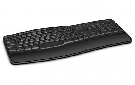 マイクロソフト、Windows 8用キー搭載のエルゴノミクスデザインキーボード「Microsoft Sculpt Comfort Keyboard」