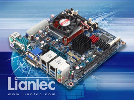 モバイルIvy Bridge対応Mini-ITXマザーボード、Liantec「ITX-QM77」