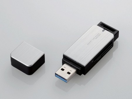 対応メディアは最大54種。カメラユーザーに最適なUSB3.0対応高速メモリカードリーダがエレコムから