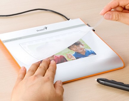 サンワダイレクト、実売5,000円の筆圧感知対応ペンタブレット発売