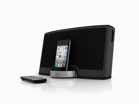ボーズ、iPod/iPhoneポータブルスピーカー「SoundDock Portable digital music system」専用保護カバー3色