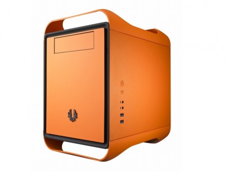 BitFenix、高拡張Mini-ITXケース「Prodigy」に色鮮やかな新色モデル2機種追加