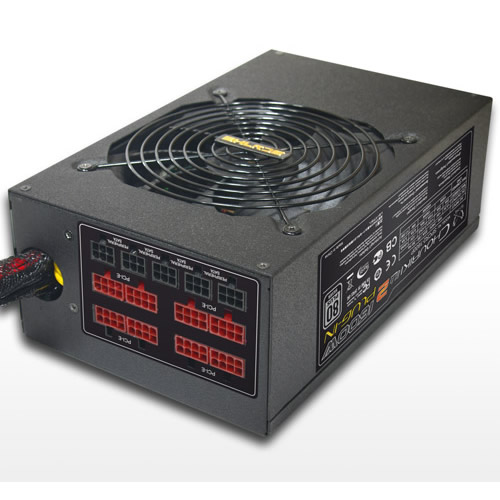 サイズ過去最大容量。1600WのハイエンドPSU「超力2プラグイン1600W」発売