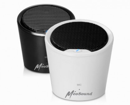 Siri対応でハンズフリー通話もOK。手のひらサイズのBluetoothスピーカー「MeoSound SR」