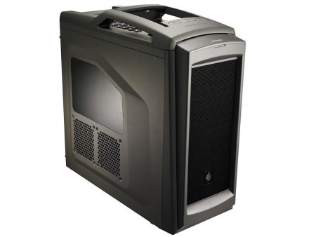 ゲーマー向け特化のミドルタワー、Cooler Master「CM Storm Scout 2 Gun Metal」