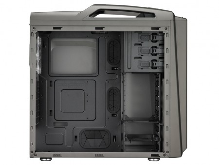 ゲーマー向け特化のミドルタワー、Cooler Master「CM Storm Scout 2 Gun Metal」
