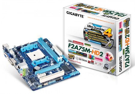 GIGABYTE、4系統のディスプレイ出力を搭載したZ77マザーボード「GA-Z77X-UD4H」