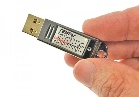 室内の温度管理はこれでバッチリ。上海問屋、USB接続式温度計「DNSB-35137」発売