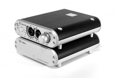 限界まで音質を追求した最高峰ヘッドフォンアンプ、izo「iHA-32-2013」