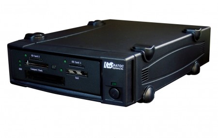 ラトック、SxSカードや3D用SDカードスロットを内蔵したプロユース向けカードリーダー/ライター2機種