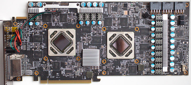 デュアルGPU、Radeon HD 7990対応水冷ブロック、EK Water Blocks「EK-FC7990」