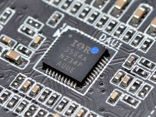 GA-Z77X-UD4H