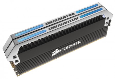 CORSAIR、Dominator Platinumシリーズ向けドレスアップツール「Dominator Platinum Light Bar Upgrade Kits」