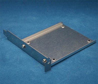 長尾製作所、拡張スロット利用のSSDマウンタおよびファンステイ2種