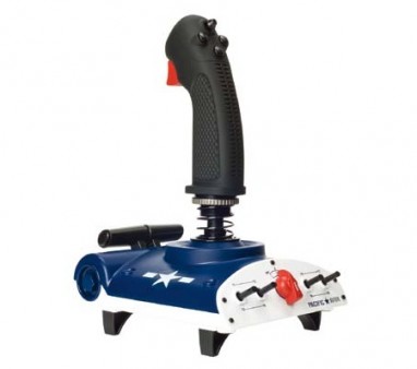 マッドキャッツ、戦闘機デザイン採用のPC向け5軸ジョイスティック「Saitek Pacific AV8R Flight Stick」