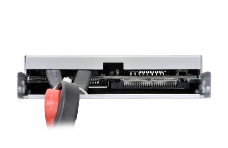 USB3.0/eSATAポート搭載3.5インチ内蔵マルチカードリーダー、リンクス「SFD-321F/T81UEJR」