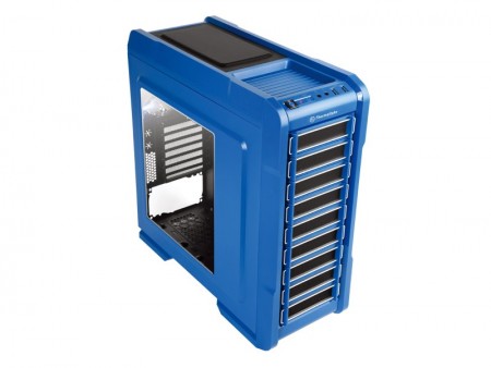 フロントメッシュの高エアフローゲーミングケース、Thermaltake「Chaser A31」正式発表
