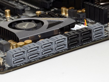 Z77 Extreme11
