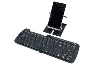 US配列でも正しく入力できる折りたたみ式JIS配列Bluetoothキーボード、リュウド「RBK-3000BT」