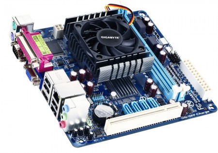 GIGABYTE、レガシーインターフェイス充実のE-350D搭載Mini-ITXマザー「GA-E350N WIN8」など3機種