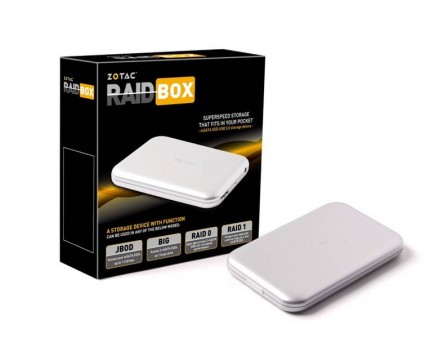 mSATA SSDを2台搭載できるUSB3.0対応高速RAIDケース、ZOTAC「RAIDbox」