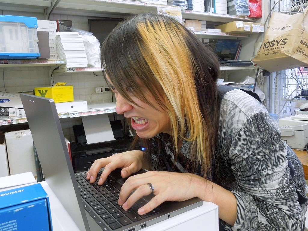 イオシス アキバ中央通店 井田さん