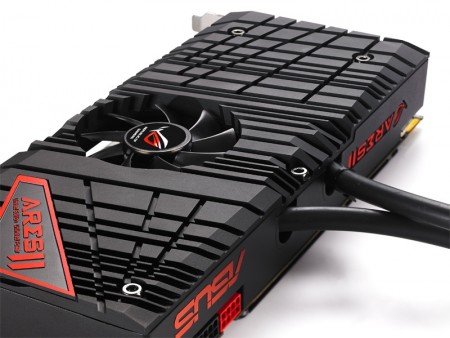 ASUSTeK、HD 7970 GHz×2搭載の世界最速グラフィックスカード「ARES2-6GD5」発売