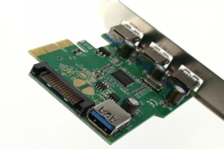 エバーグリーン、外部3ポート内部1ポートのUSB3.0拡張カード「DN-84328」発売