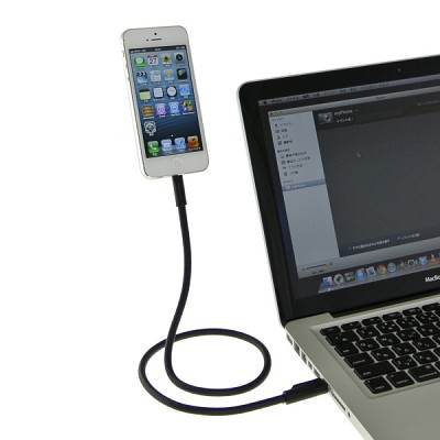 エバーグリーン。スタンドや三脚にもなるiPhone 5用USBフレキシブルケーブル発売