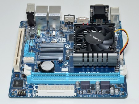 省電力Mini-ITXの新たな扉を開く、Ivy Celeron搭載マザーGIGABYTE「GA