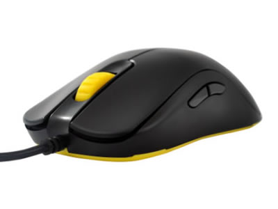 ZOWIE、現役プロゲーマー監修の左右対称型光学式ゲーミングマウスなど計4種