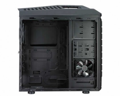 フェイス、23インチLGモニタ3台付きで5,760×1,080表示可能なゲーミングBTO「PASSANT Ex PROSPEC GAMER ALPHA」