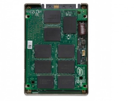 HGST、業界初のSAS 12Gbps対応2.5インチSSD「Ultrastar 12Gb/s SAS SSD」シリーズ3機種