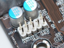 Mini-ITXケースに搭載できるMicroATXマザーボード、ASRock「H61M-VG3