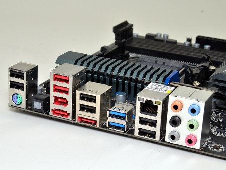 GA-990FXA-UD5 Rev.3.0