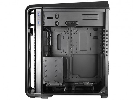 マザーボード倒立レイアウトの注目モデル、SilverStone「RAVEN 4」5月11日発売