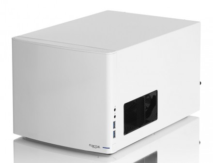 Fractal Design、HDD 6台搭載可能なMini-ITXケースの白モデル「Node 304 White」